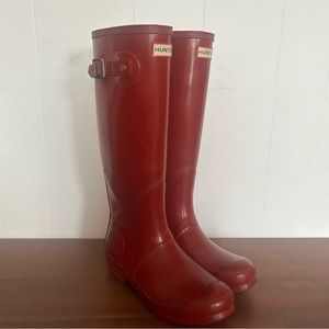 Hunter Original Tall Glossy Red Rain Boots Size US Women’s 7 European Size 38